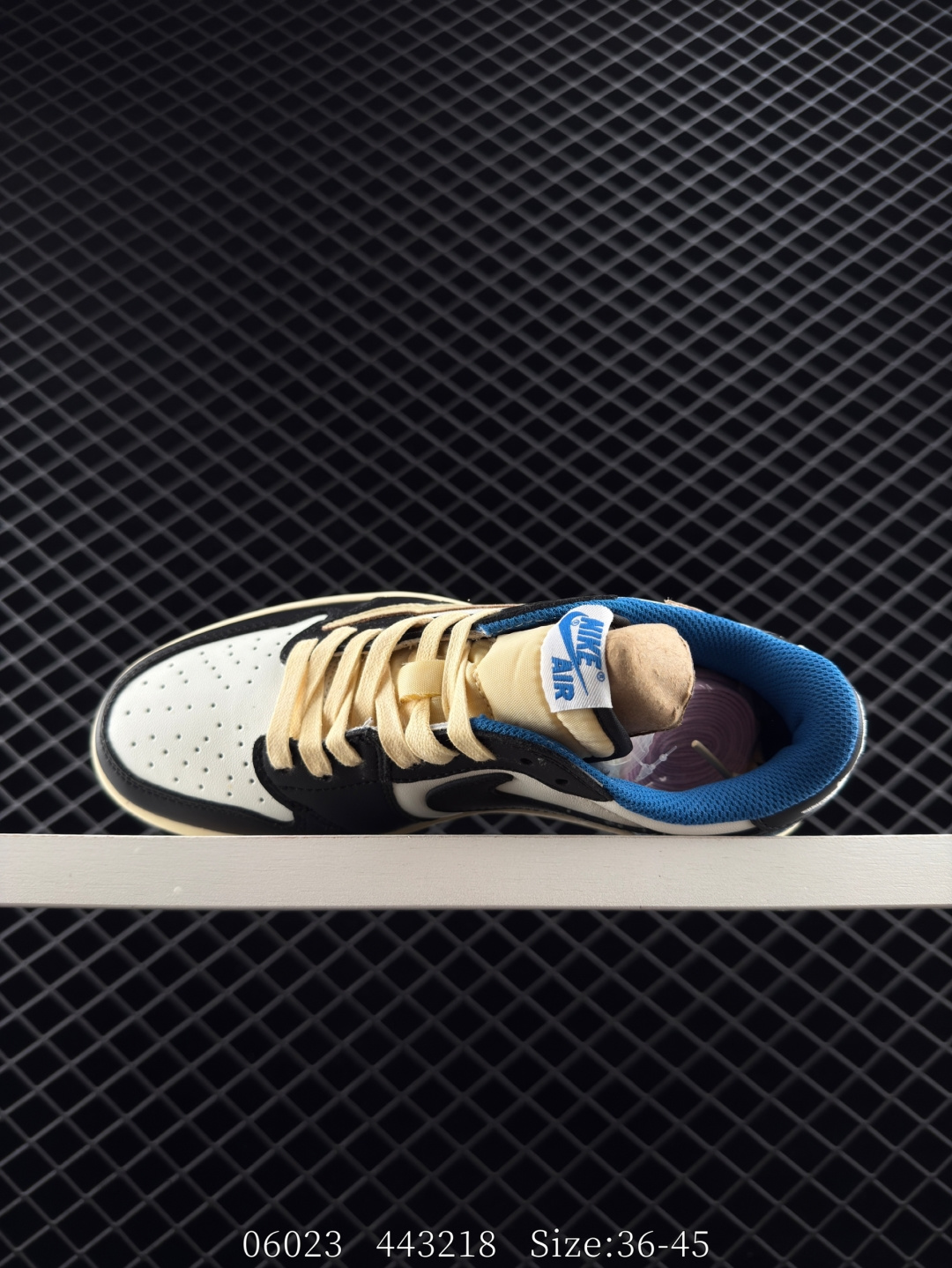 Travis Scott x Air Jordan 1 ” Reverse Mocha “